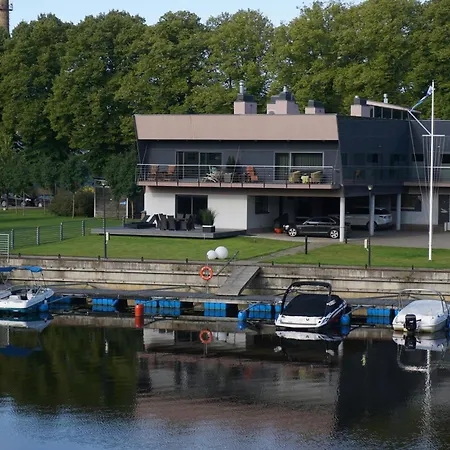 Sadama 4 Lägenhet *